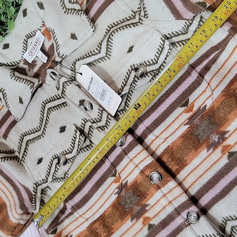NWT Shyanne Long Fleece Shacket - Picture 10 of 15